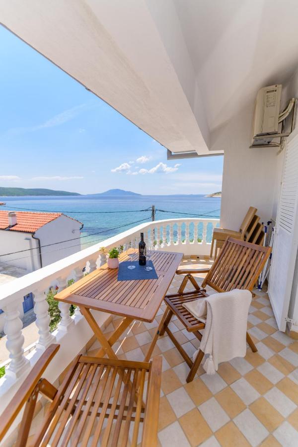 Apartmani Noris Martinšćica Kültér fotó