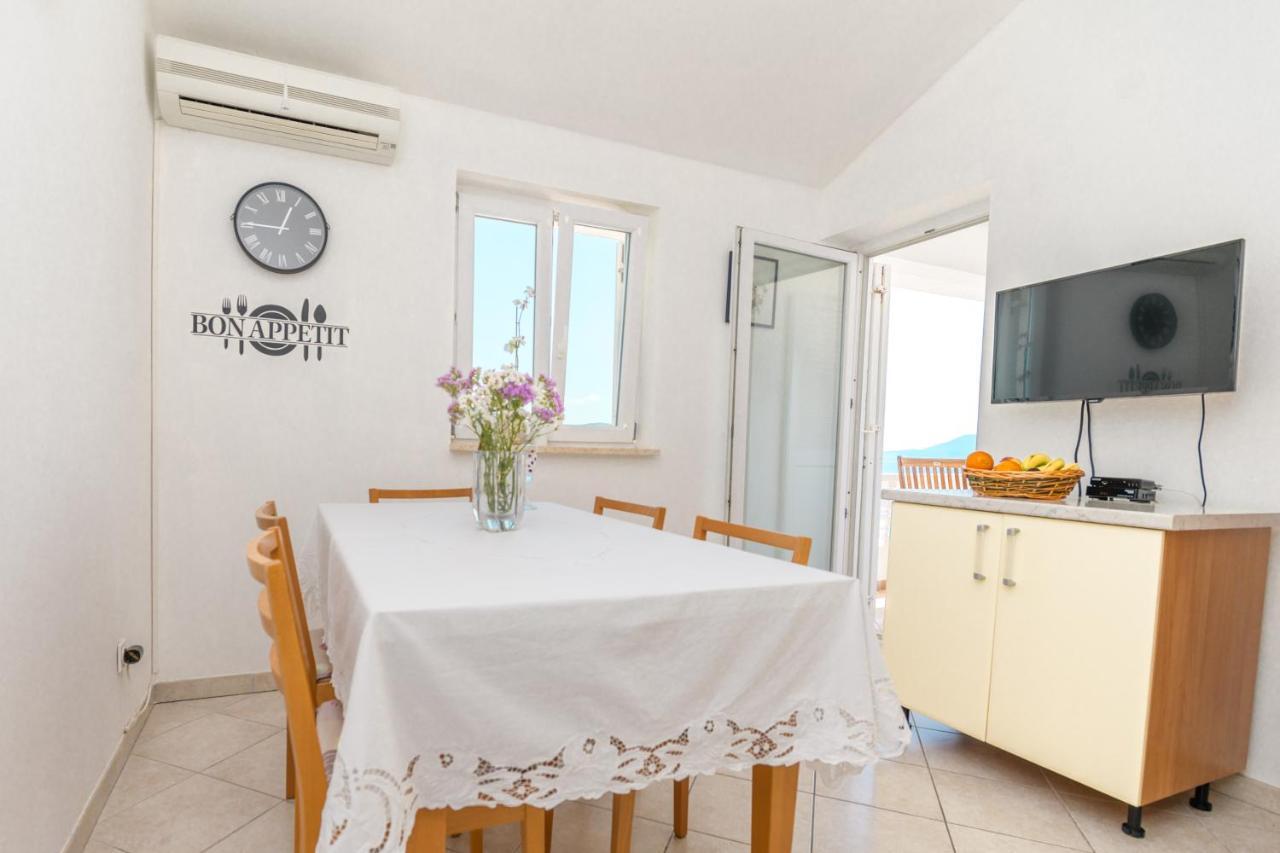 Apartmani Noris Martinšćica Kültér fotó