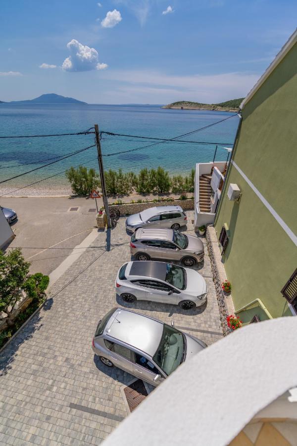 Apartmani Noris Martinšćica Kültér fotó