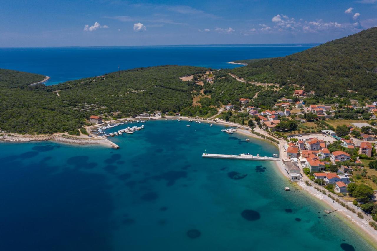Apartmani Noris Martinšćica Kültér fotó